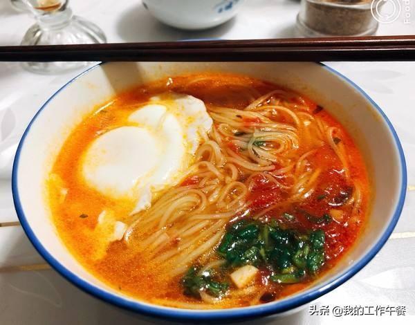 家常面条鸡蛋豆腐，营养美味，简单易学的快手佳肴