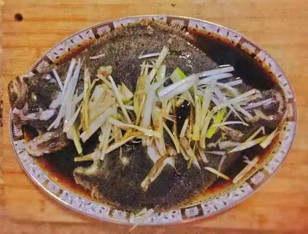 消暑佳品，清蒸鱼的鲜美与营养之道