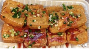 辣椒臭豆腐，重口味的美食传奇，如何在家轻松制作？