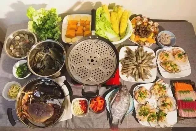 龙虾打碎的魅力，解锁海鲜新吃法，美味又营养