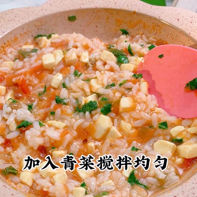日式风味料理——日本豆腐番茄烩饭的美味与营养