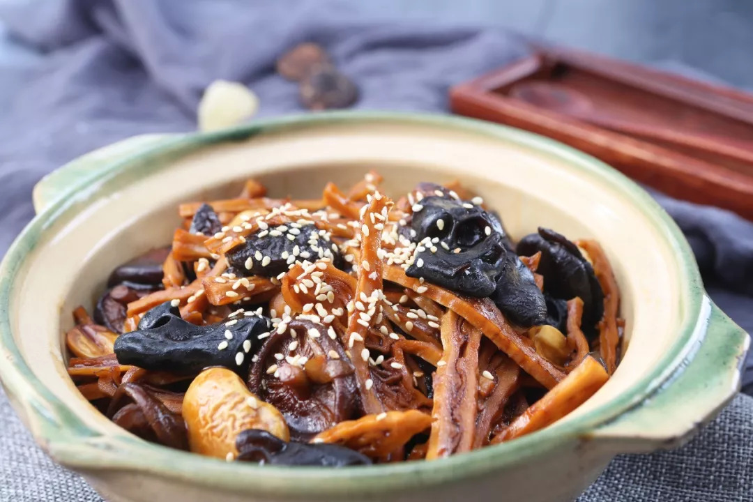 绢豆腐生吃的魅力，口感与营养的双重享受