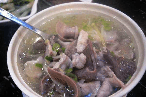 传统美食探秘，酿猪婆菜的美味与养生之道