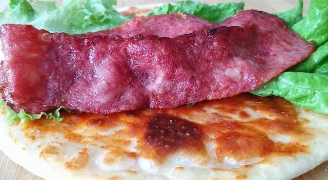 大饼子打鸡蛋的做法