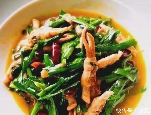 豆腐韭菜融合之美，家常美食新尝试