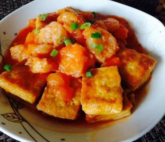 豆腐白菜煮番茄，家常美食的温暖魅力