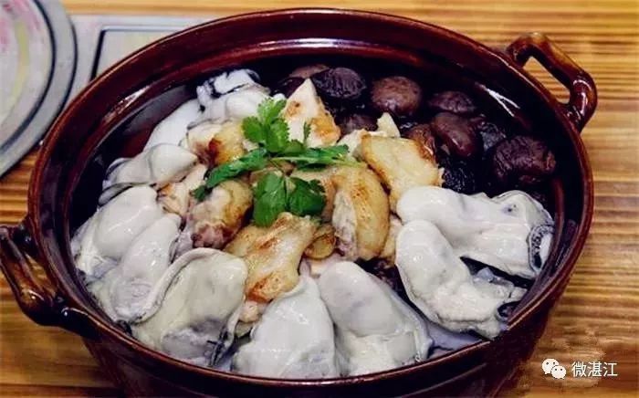 暖胃佳品，牛杂煲腐竹豆腐的美味与营养解析