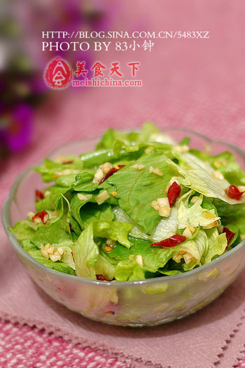 豆腐丁炒生菜，家常美食中的营养与健康之道