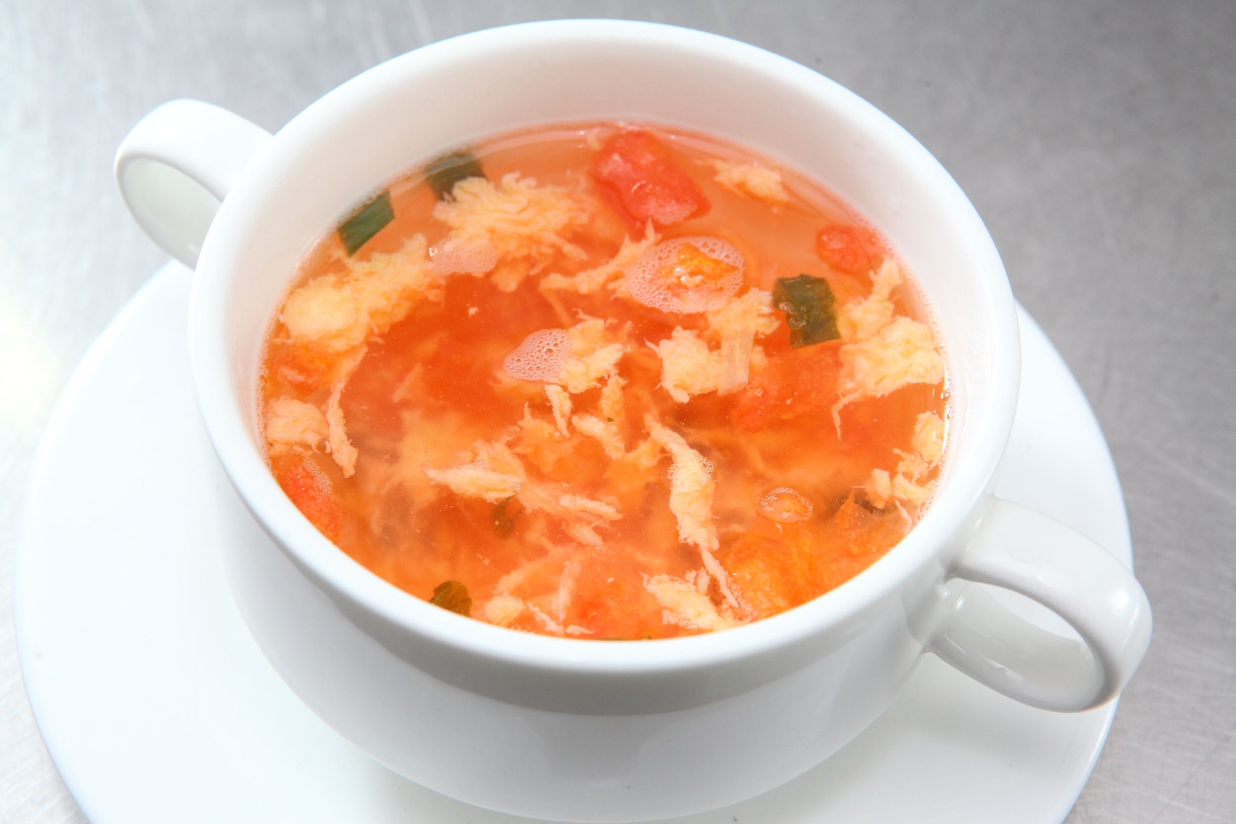豆腐番茄枸杞汤，一碗暖心的养生佳品