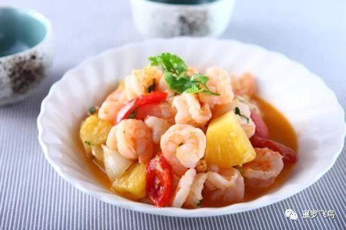 菠萝烩豆腐——热带风情与家常美食的完美融合