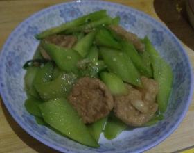 鱼腐青瓜的家常做法
