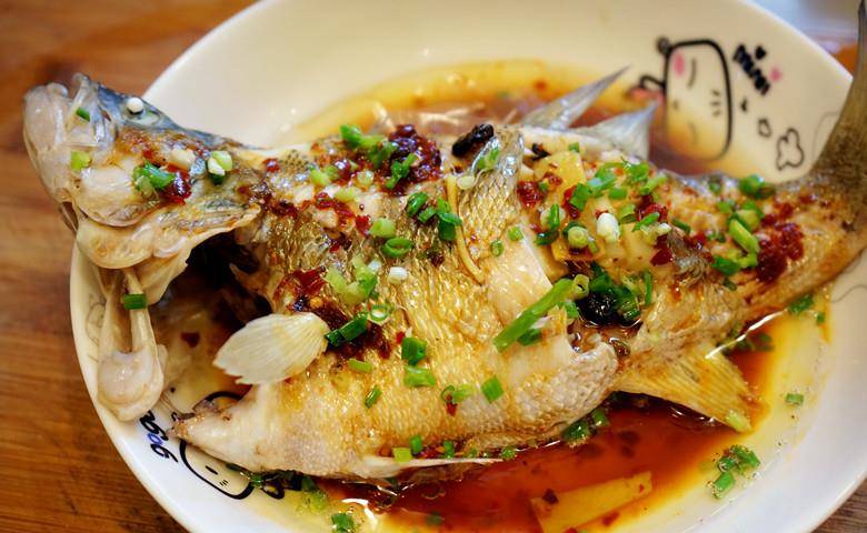 稻鱼炖豆腐，鲜美滋味与健康养生的完美融合