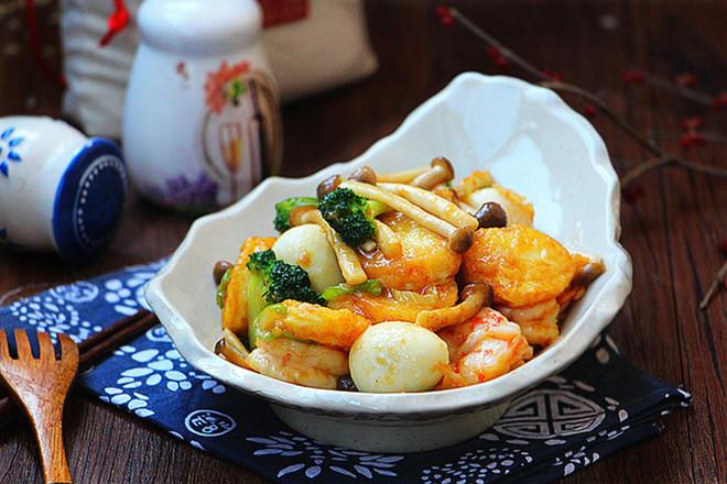 家常美食新尝试——炒日本豆腐火腿的美味与营养解析