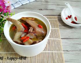 天麻三七乳鸽汤的做法