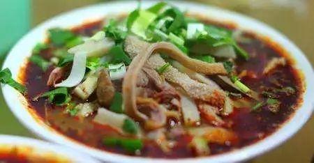 正宗羊杂碎，传统美食的魅力与家常做法解析