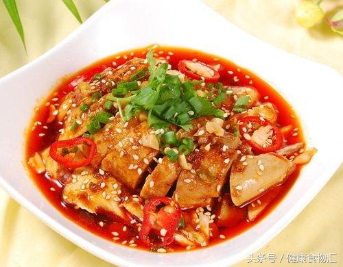 辣椒末拌油豆腐，家常美味，唤醒你的味蕾
