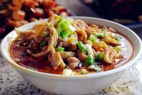 凉拌肥肠豆腐，美味与健康的完美邂逅