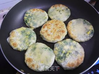 韭菜豆腐馅饼，家常美食的温暖味道