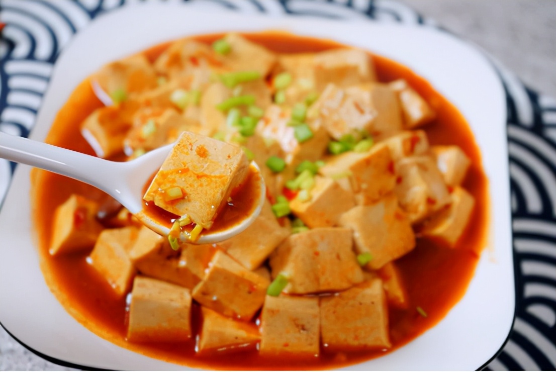 正宗云南烧豆腐，传承美味，探索豆腐新境界