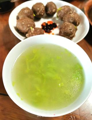 芹菜鱼籽汤的做法
