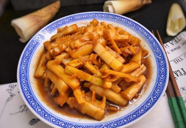 家常美食，炸豆腐油果的制作与营养价值探究