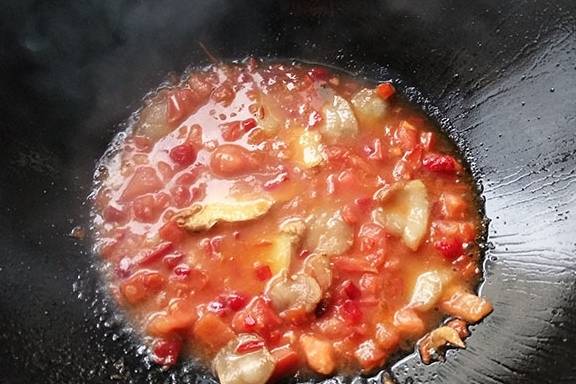 鲈鱼炖玉米豆腐，鲜美滋补的家常佳肴