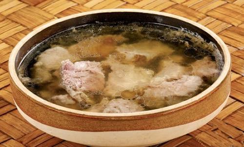 孕妇猪肉煲汤的做法
