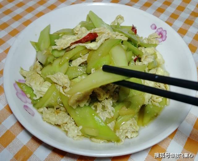 黄瓜水炒鸡蛋做法窍门