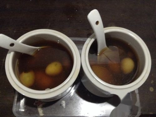 鲍鱼煲汤海带的做法