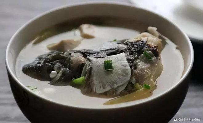 鲫鱼黑豆做汤的做法