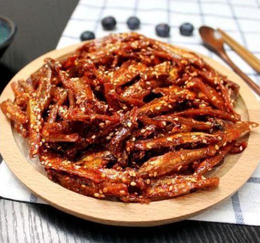 家常香辣小干鱼，唤醒味蕾的经典美食