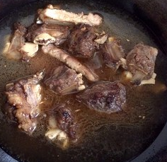 驴肉排骨炖汤的做法视频
