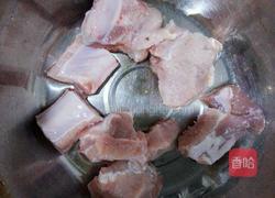 红菇排骨辅食汤的做法