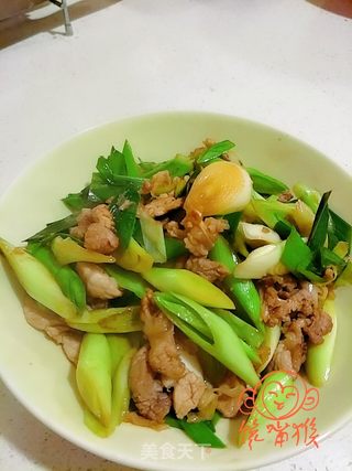 肉鸡蛋蒜苗炒做法