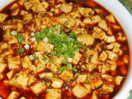 健康美味食谱，绿豆腐沫炒芹菜，营养满分家常菜