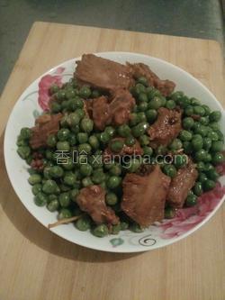 豌豆仁烧排骨的做法大全