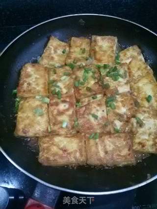 香酥饼老豆腐，传统美食的现代魅力