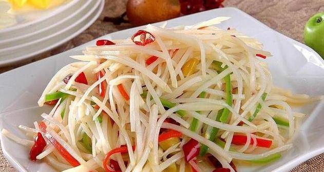 家常炒马铃薯丝，美味与健康的双重享受