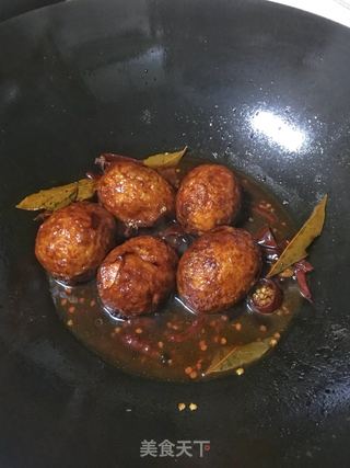 虎皮鸡蛋炖菜做法视频