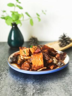 咸鱼煲五花肉做法