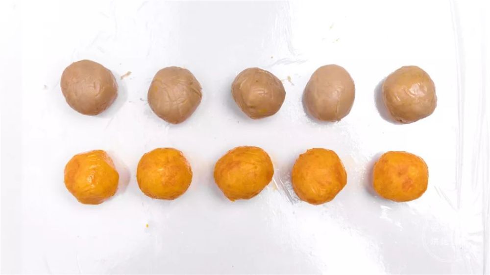 咸蛋黄芋泥球，口感丰富，营养满分的美味小吃