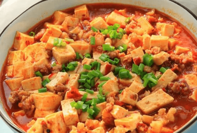 家常大葱豆腐虾皮，鲜美口感，营养满分的小炒菜