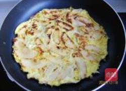 鸡蛋牛奶饼苹果做法视频