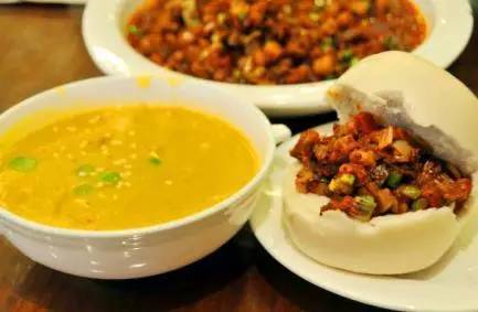 丫丫豆腐脑，家常美味，营养早餐新选择