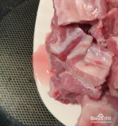 家庭老式炖排骨的做法