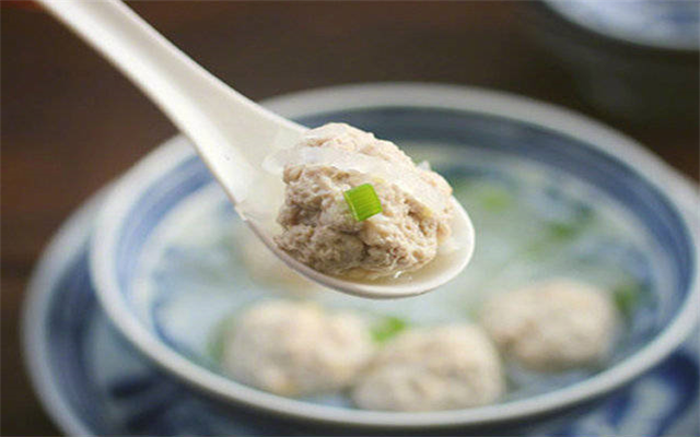 萝卜丸菌汤的做法