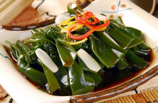 海带根土豆片，家常美食中的海洋韵味与土地馈赠