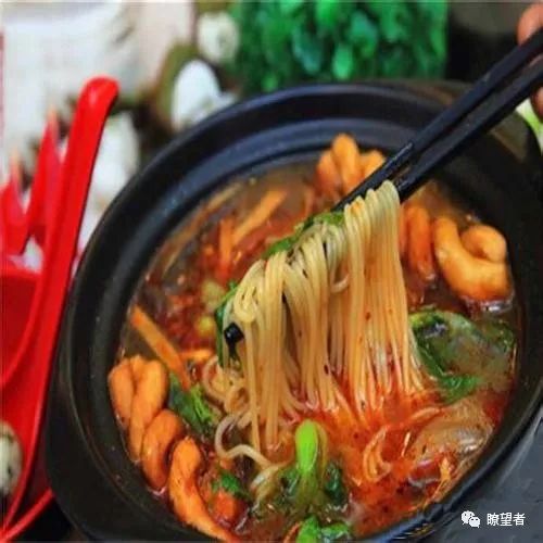 家常美食大揭秘，汤面炒菜豆腐，营养美味一锅端！