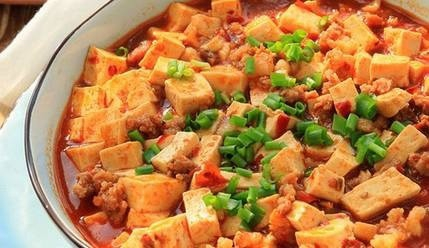家常扣碗豆腐，传统美味与现代营养的完美融合