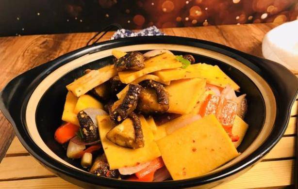家常扣碗豆腐，传统美味与现代营养的完美融合